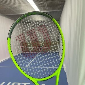 Wilson Adult Blade Feel RXT 105 Tennis Racquet New w tag!